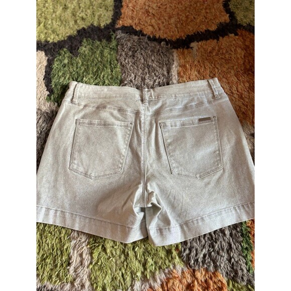 WHBM The 5” short - Picture 7 of 8